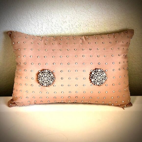 NWT ALEXANDRA'S ACCENTS Jewel Encrusted Broches Boudoir Accent Pillow 16"x11" - Picture 2 of 5